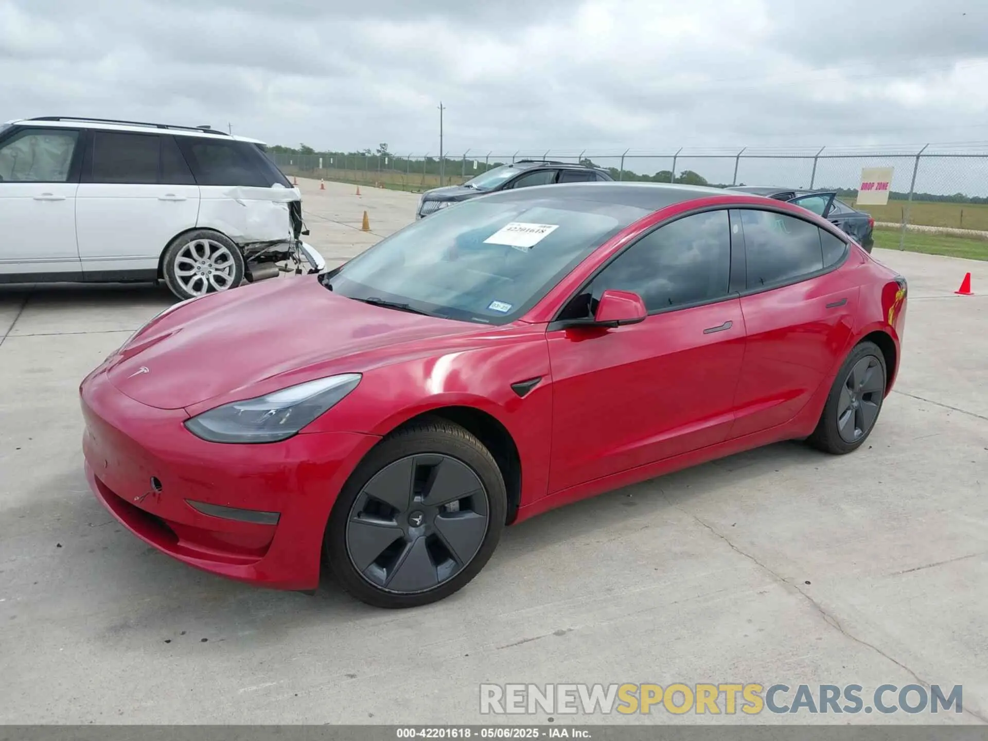 2 Photograph of a damaged car 5YJ3E1EA0PF455058 TESLA MODEL 3 2023