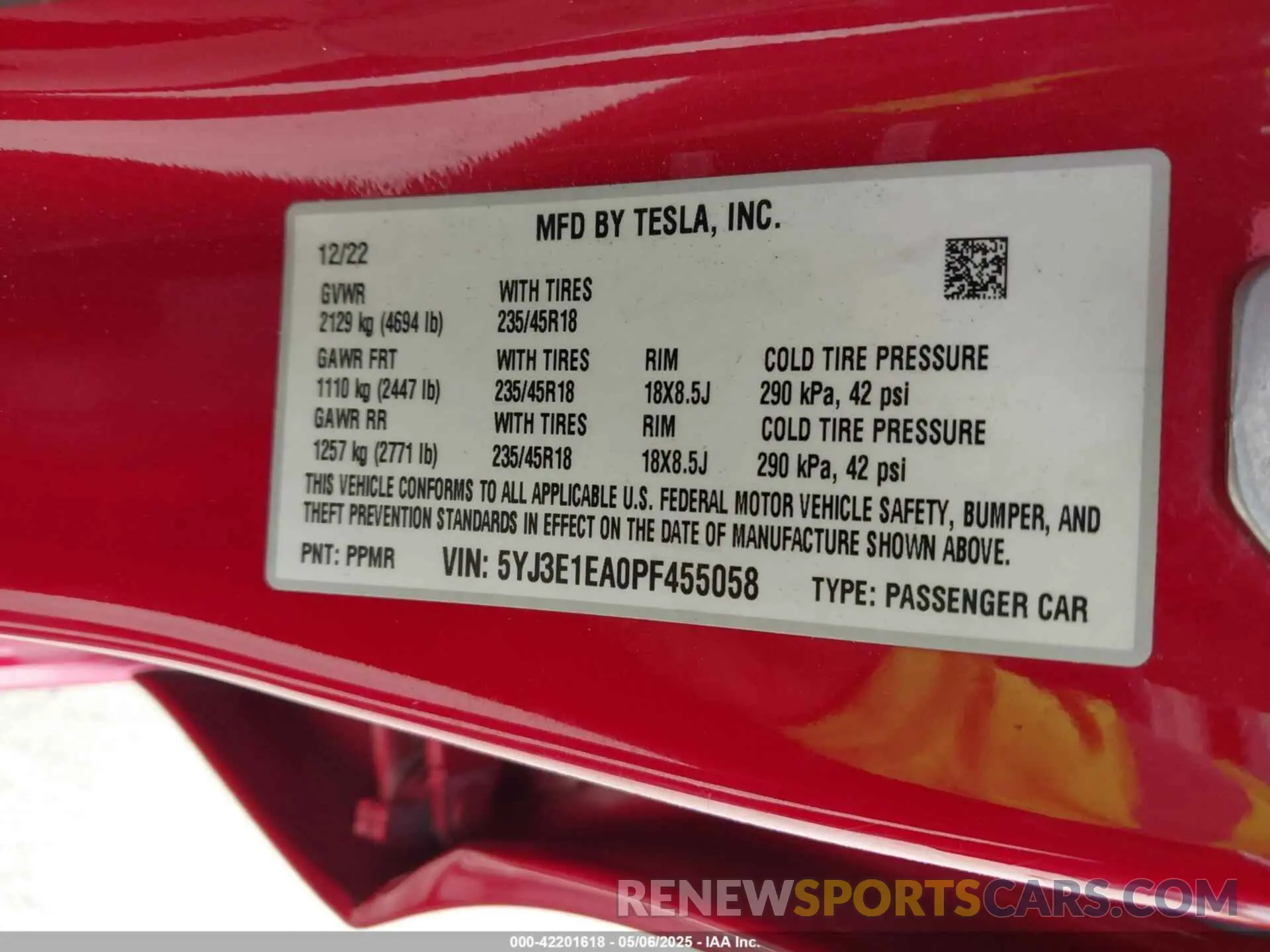 9 Photograph of a damaged car 5YJ3E1EA0PF455058 TESLA MODEL 3 2023