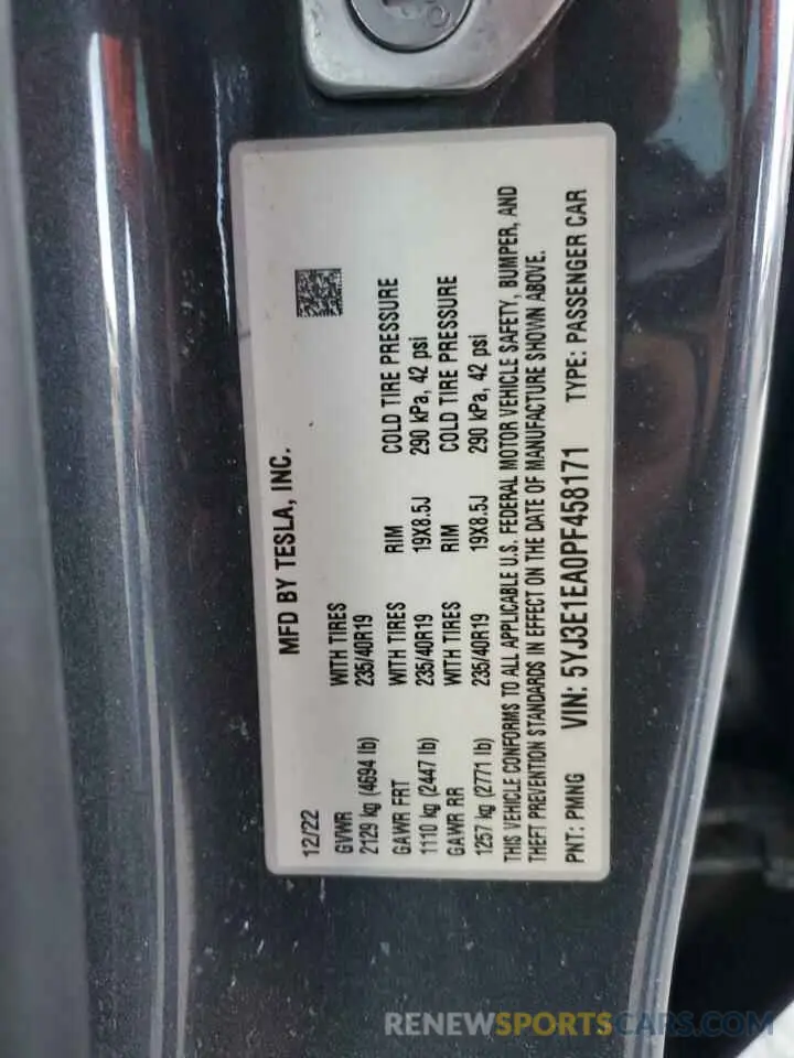 13 Photograph of a damaged car 5YJ3E1EA0PF458171 TESLA MODEL 3 2023