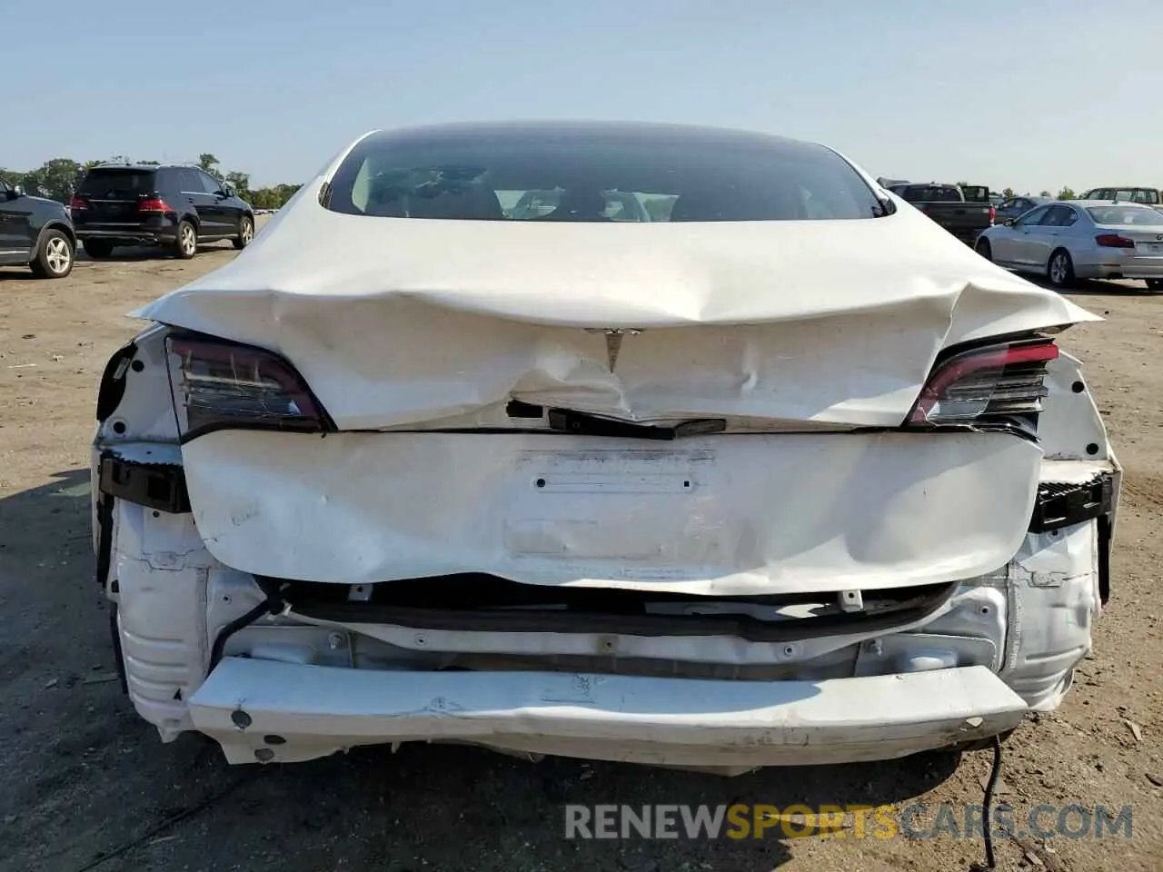 6 Photograph of a damaged car 5YJ3E1EA0PF464102 TESLA MODEL 3 2023