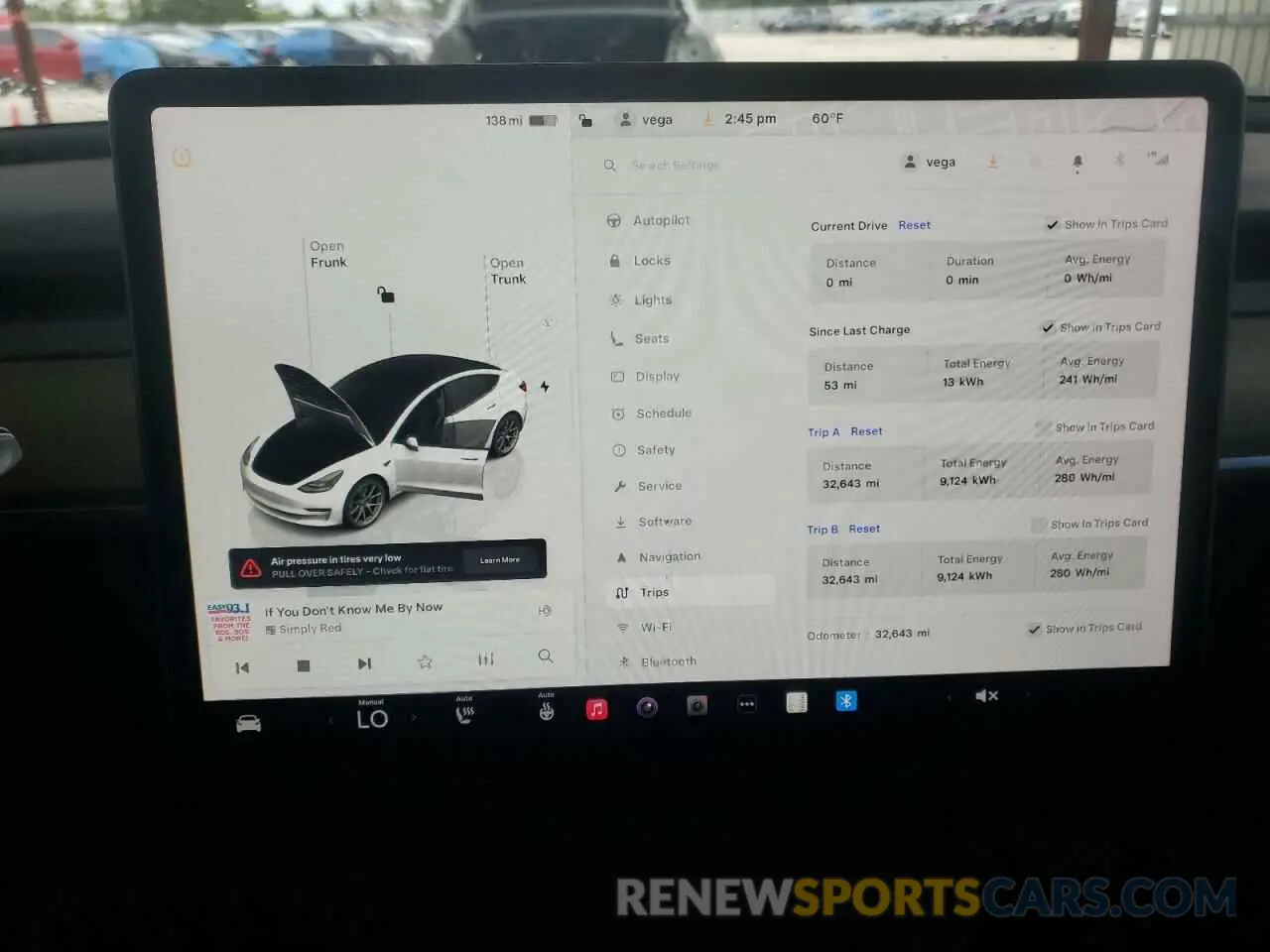 9 Photograph of a damaged car 5YJ3E1EA0PF468571 TESLA MODEL 3 2023