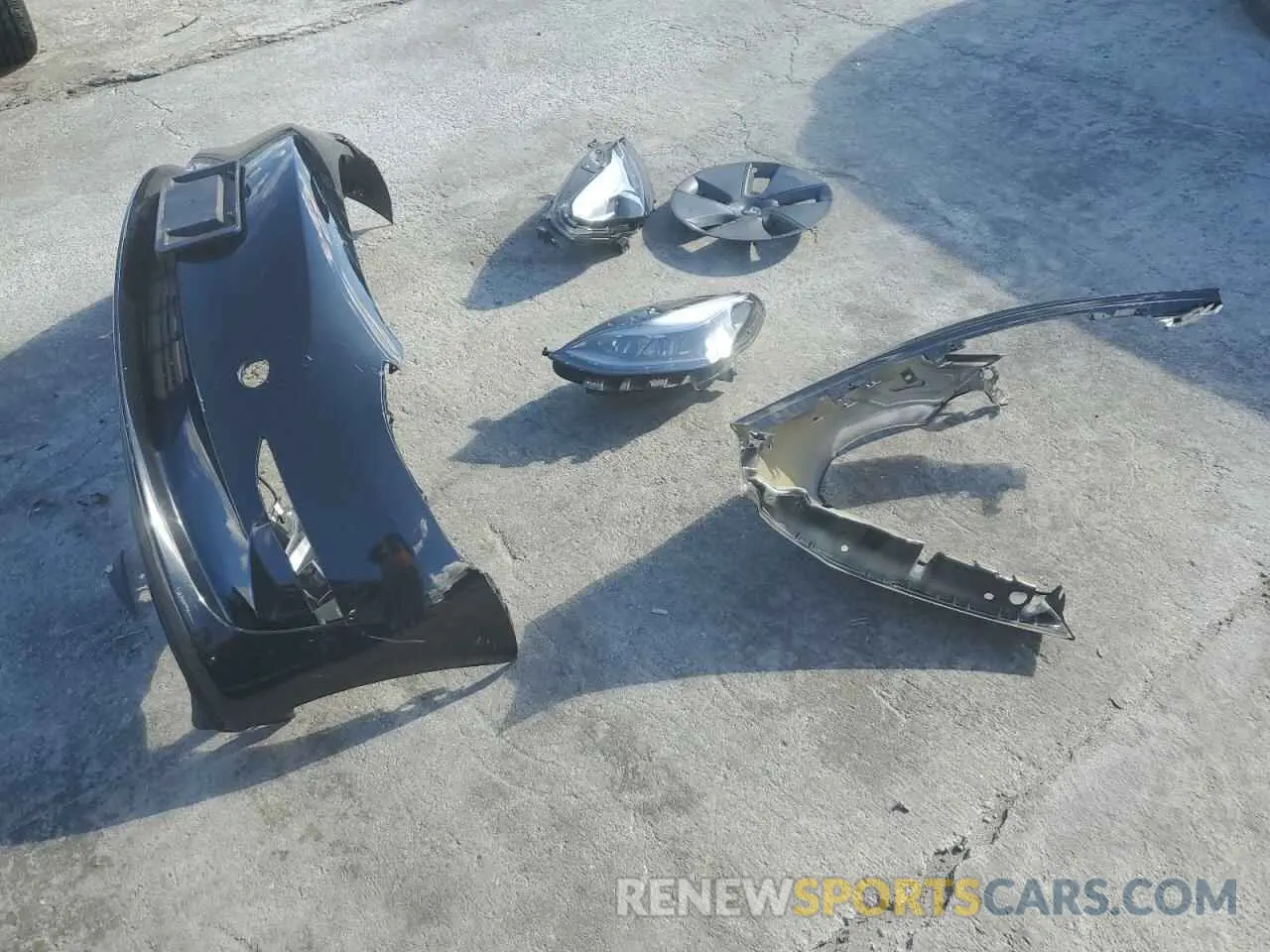 14 Photograph of a damaged car 5YJ3E1EA0PF471034 TESLA MODEL 3 2023