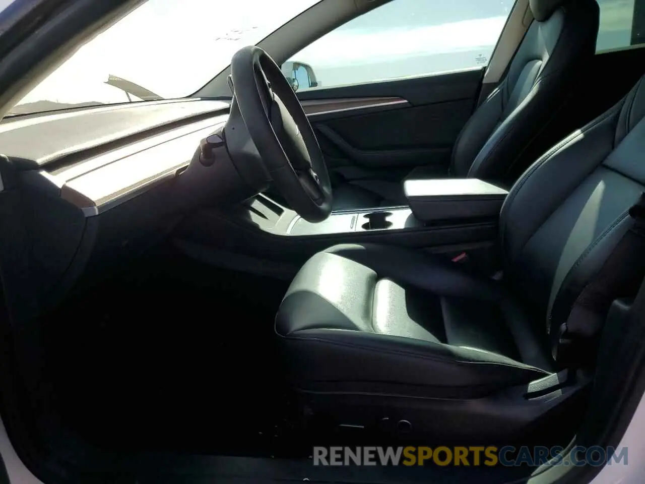 7 Photograph of a damaged car 5YJ3E1EA0PF475715 TESLA MODEL 3 2023