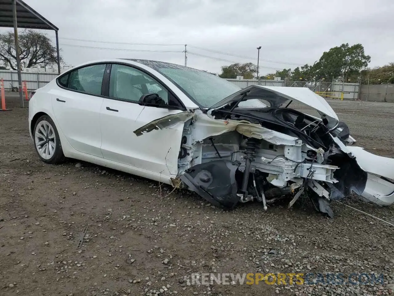 4 Photograph of a damaged car 5YJ3E1EA0PF480154 TESLA MODEL 3 2023