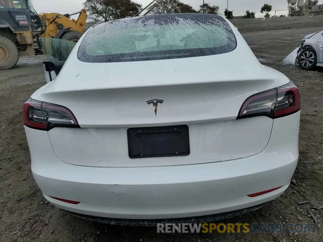 6 Photograph of a damaged car 5YJ3E1EA0PF480154 TESLA MODEL 3 2023