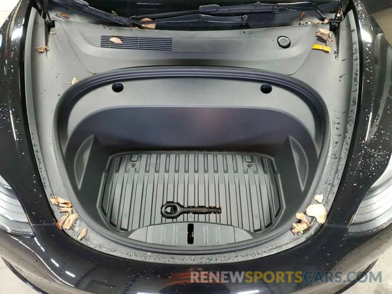 11 Photograph of a damaged car 5YJ3E1EA0PF490697 TESLA MODEL 3 2023