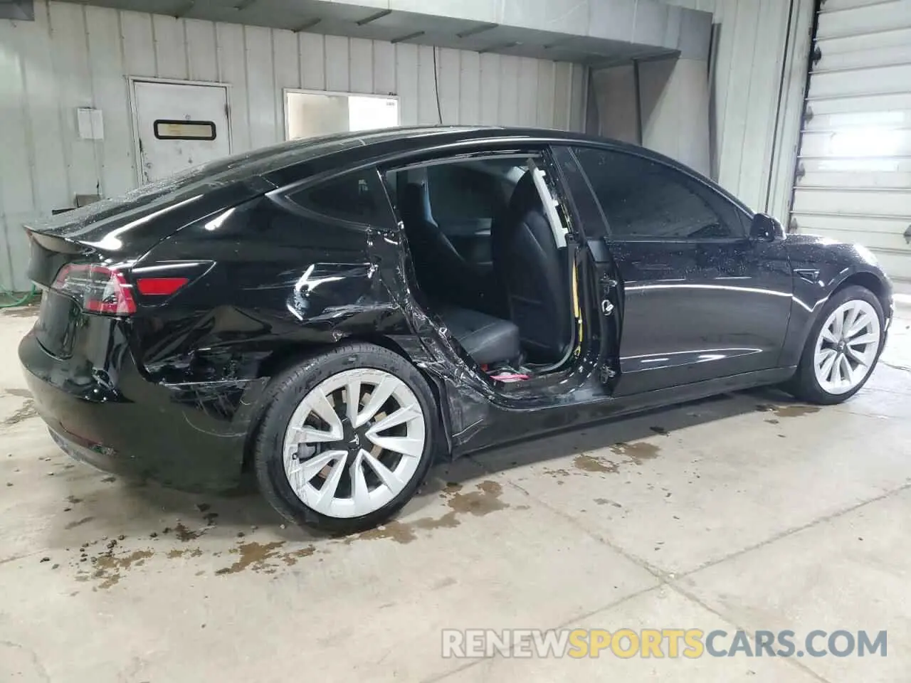 3 Photograph of a damaged car 5YJ3E1EA0PF490697 TESLA MODEL 3 2023