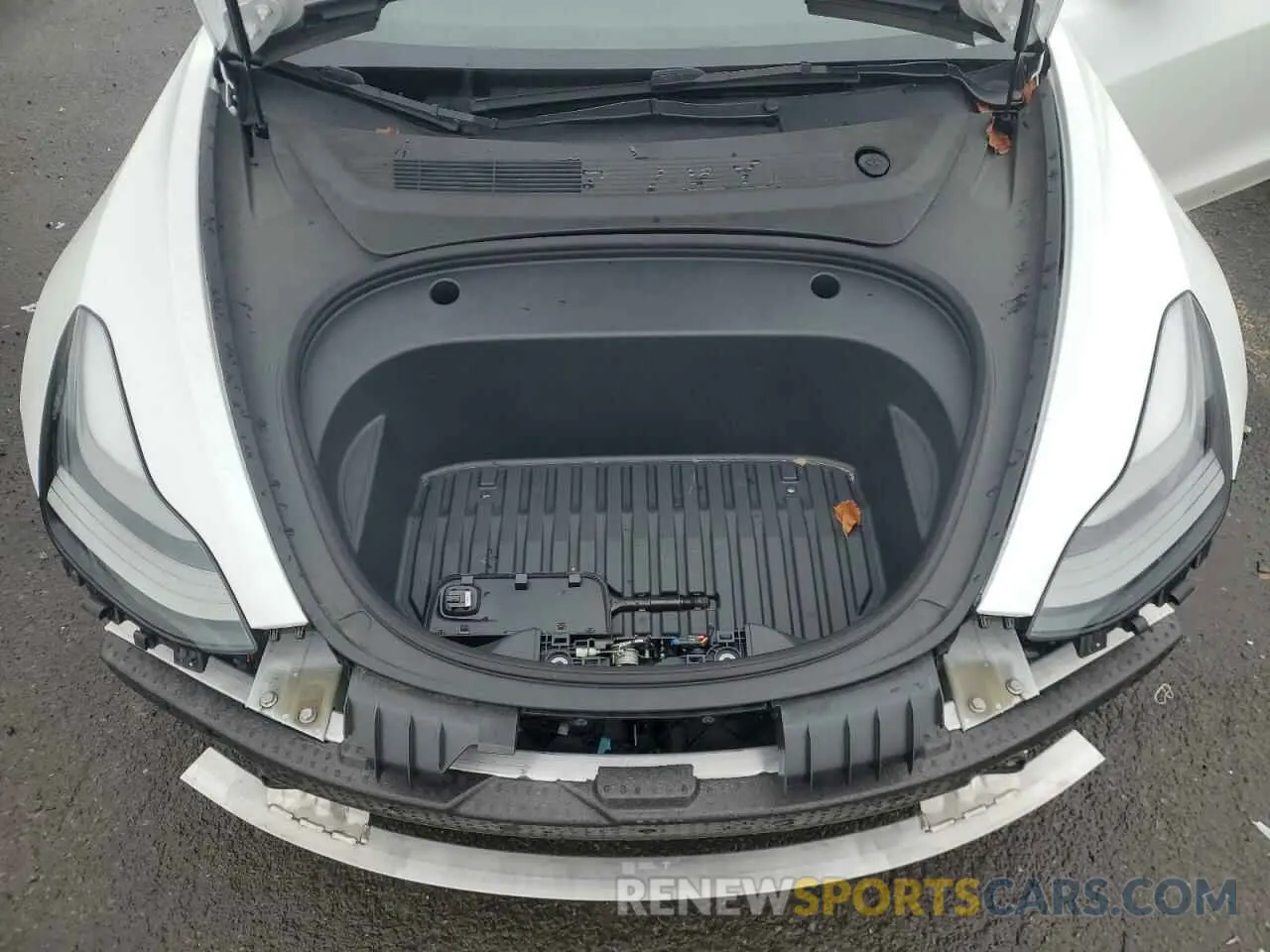 11 Photograph of a damaged car 5YJ3E1EA0PF496757 TESLA MODEL 3 2023