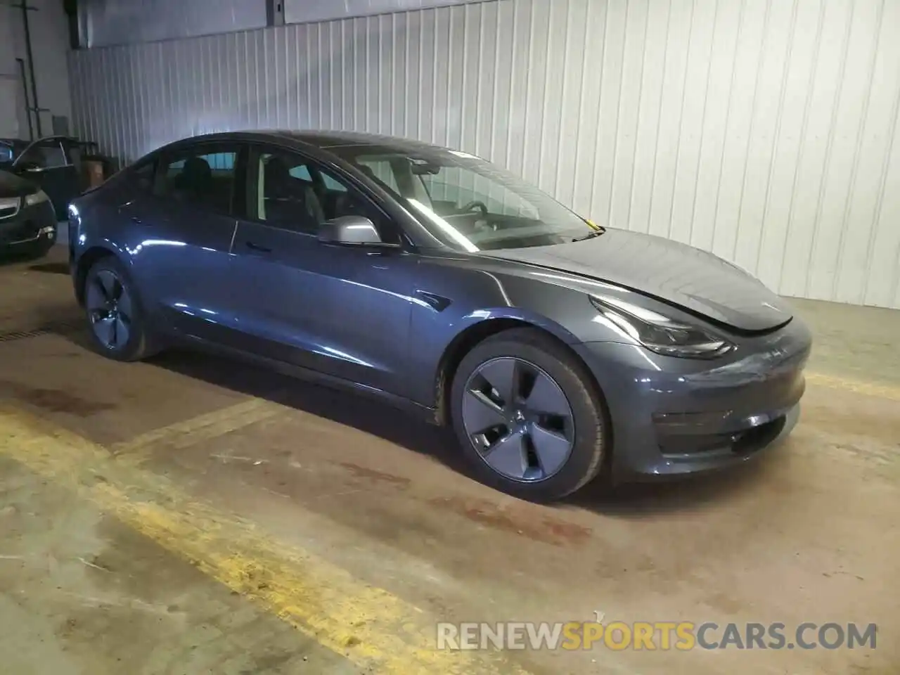 4 Photograph of a damaged car 5YJ3E1EA0PF501892 TESLA MODEL 3 2023