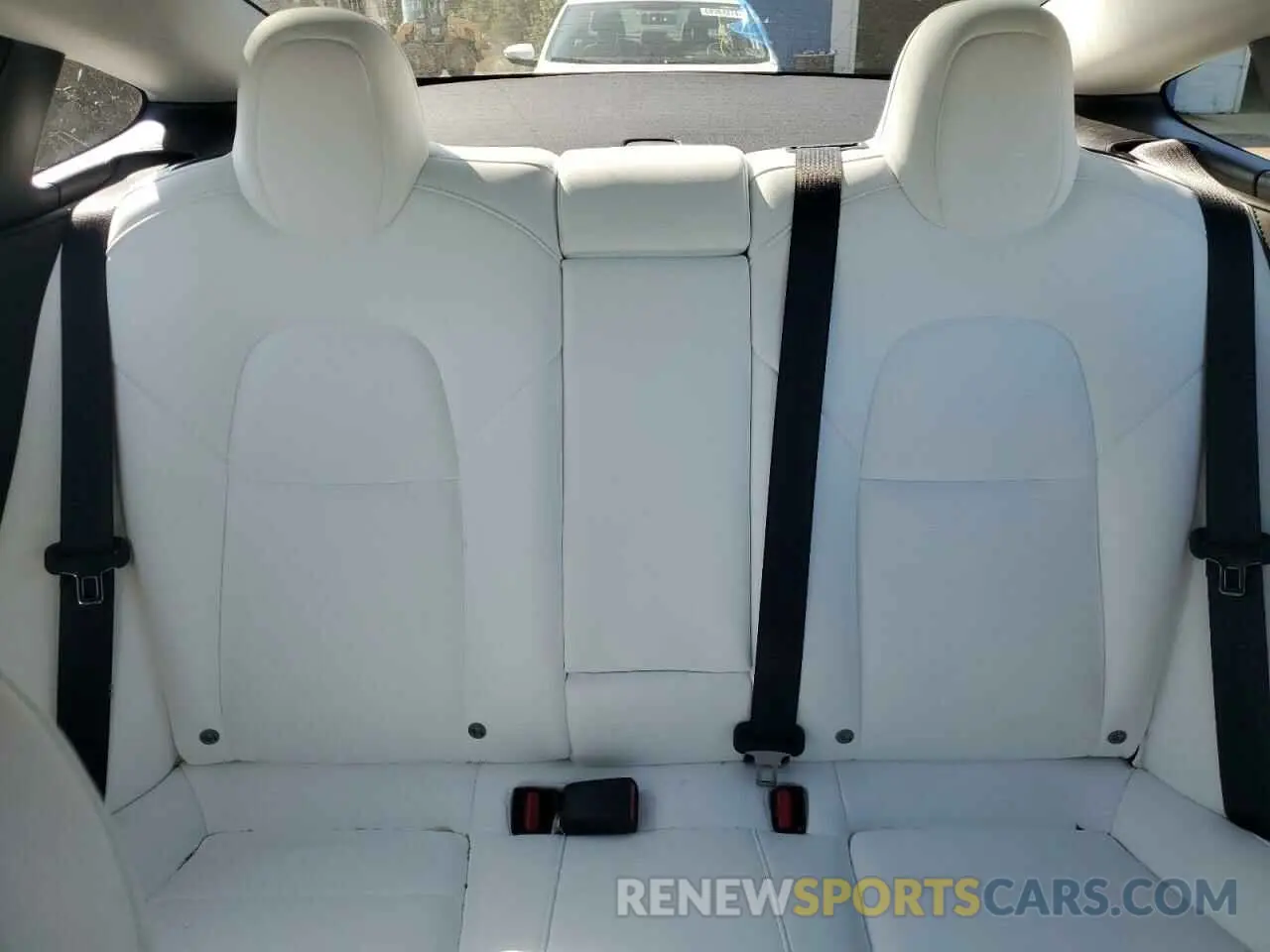 10 Photograph of a damaged car 5YJ3E1EA0PF513220 TESLA MODEL 3 2023