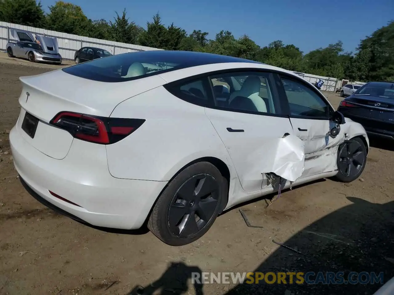 3 Photograph of a damaged car 5YJ3E1EA0PF513220 TESLA MODEL 3 2023