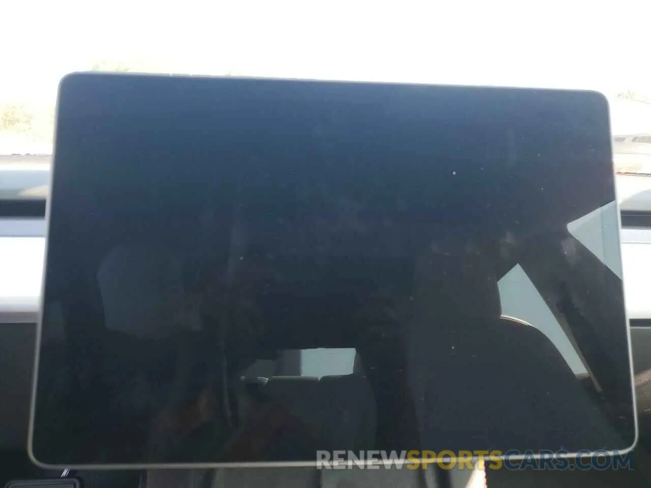 9 Photograph of a damaged car 5YJ3E1EA0PF513220 TESLA MODEL 3 2023