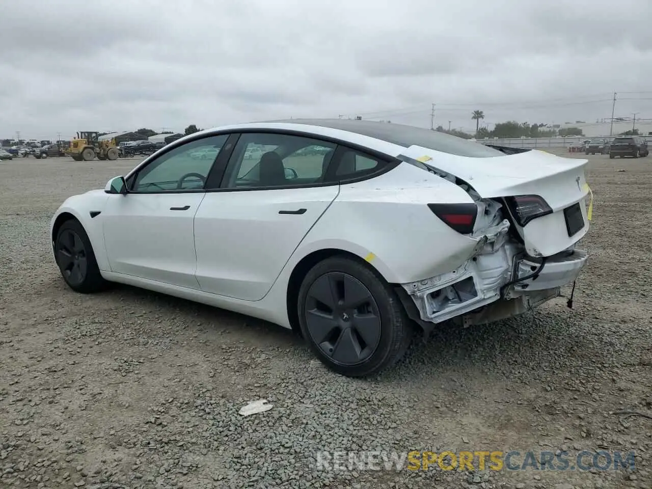 2 Photograph of a damaged car 5YJ3E1EA0PF516666 TESLA MODEL 3 2023