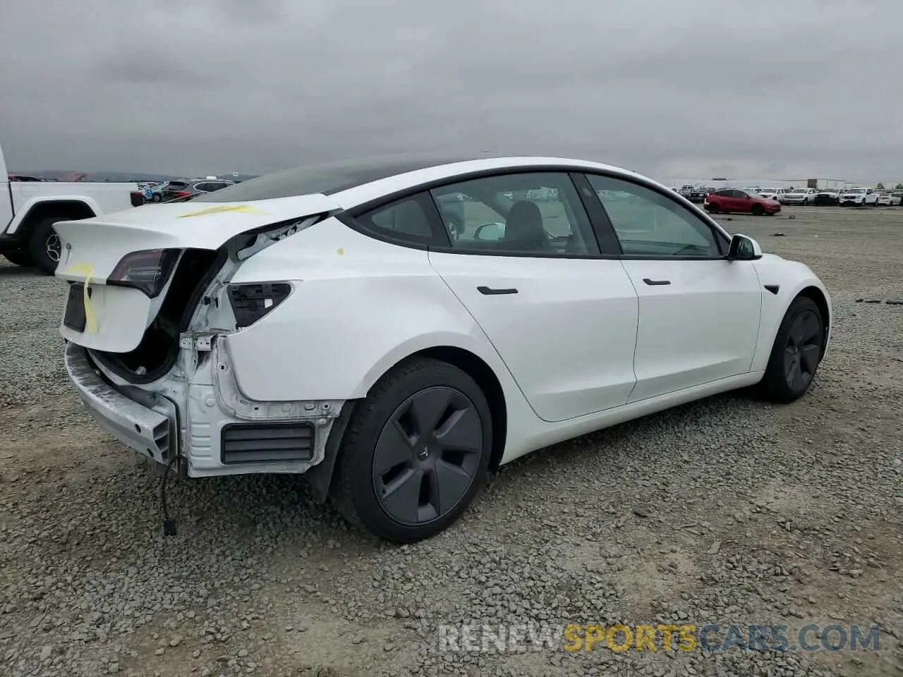 3 Photograph of a damaged car 5YJ3E1EA0PF516666 TESLA MODEL 3 2023