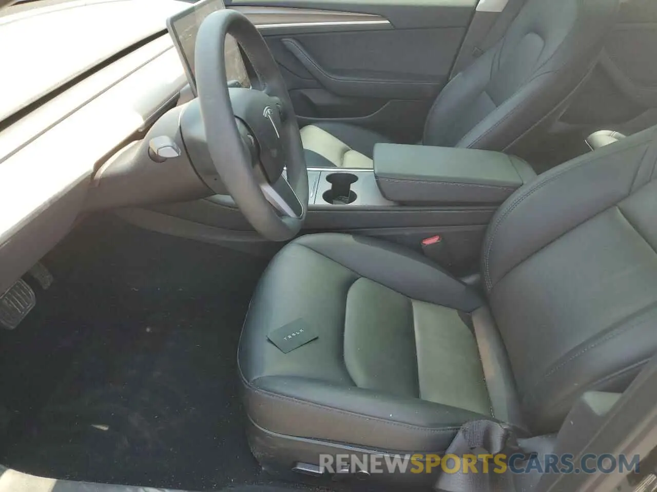 7 Photograph of a damaged car 5YJ3E1EA0PF518014 TESLA MODEL 3 2023