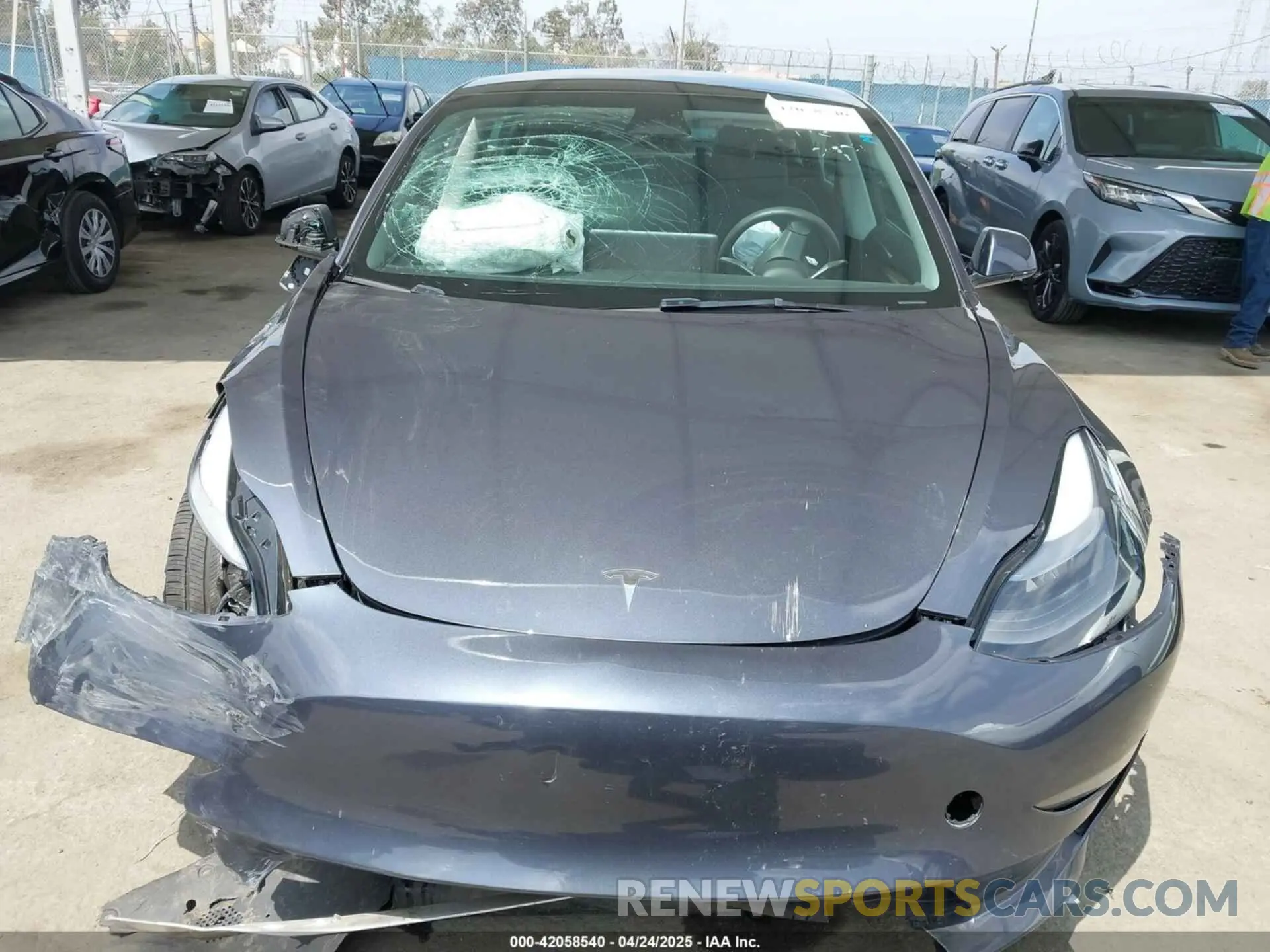11 Photograph of a damaged car 5YJ3E1EA0PF518904 TESLA MODEL 3 2023