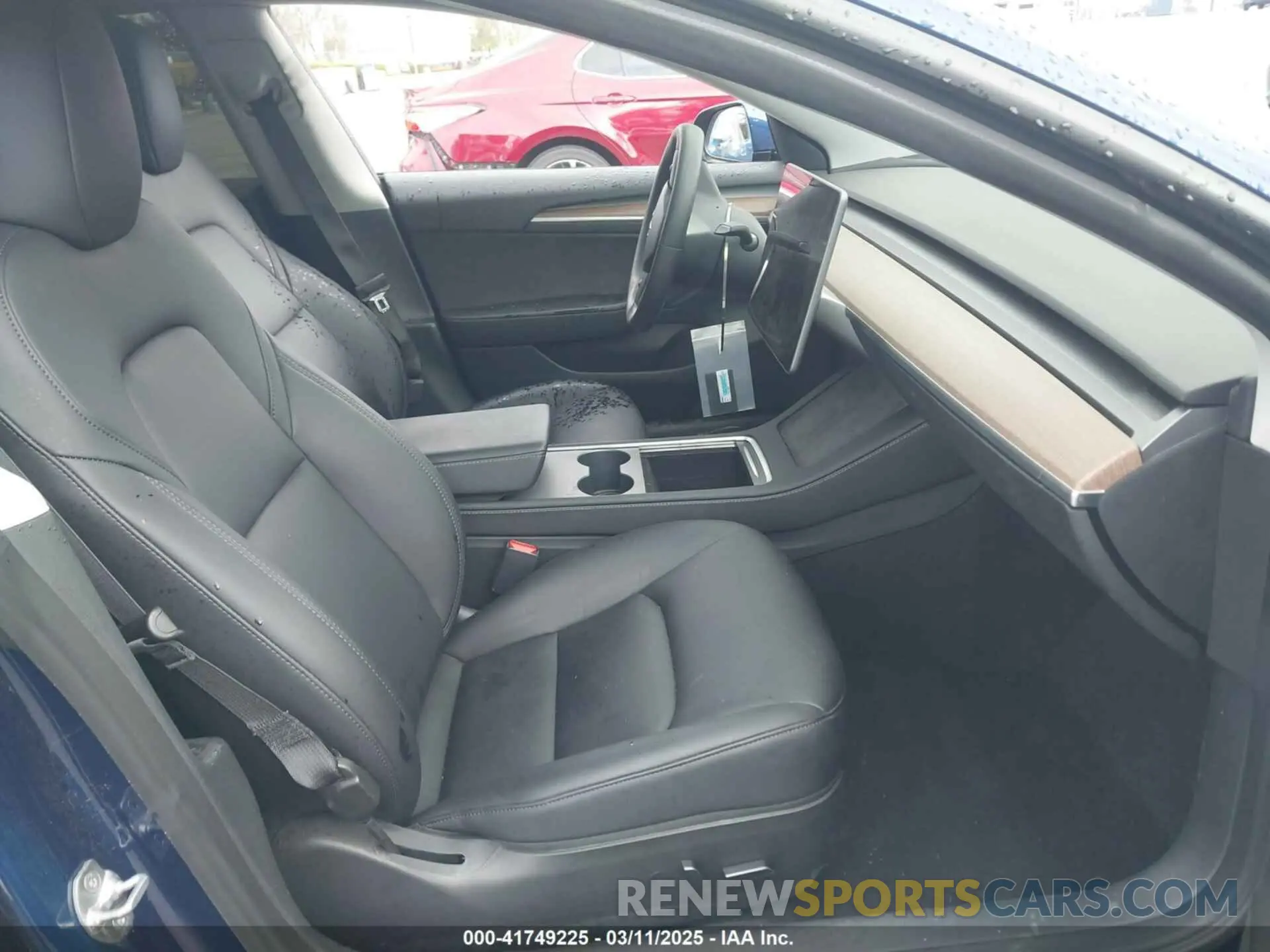 5 Photograph of a damaged car 5YJ3E1EA0PF518983 TESLA MODEL 3 2023
