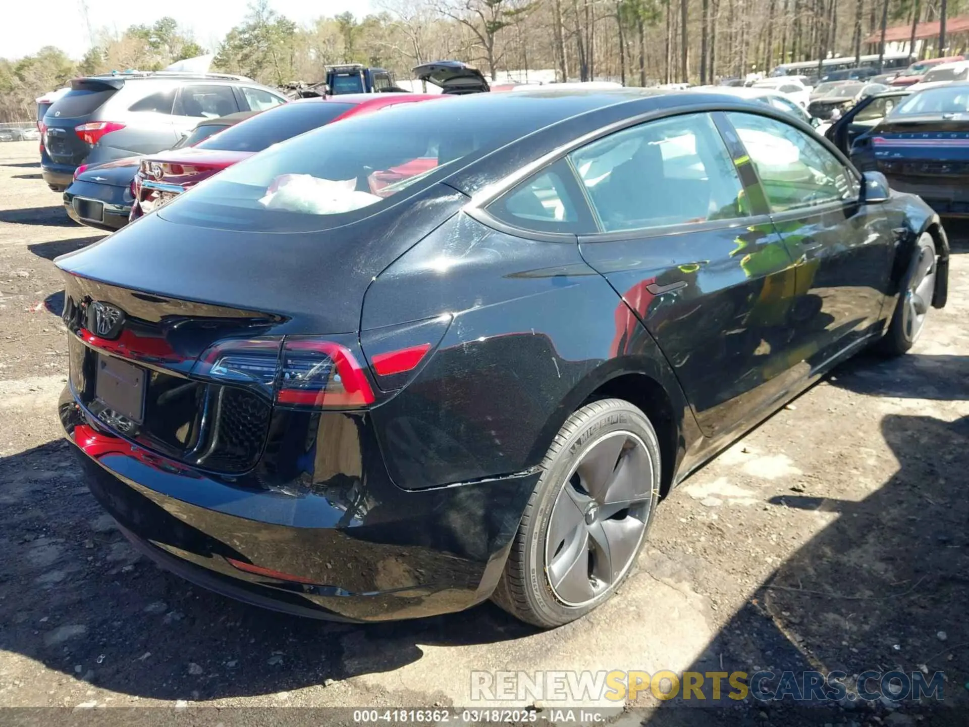 4 Photograph of a damaged car 5YJ3E1EA0PF546332 TESLA MODEL 3 2023