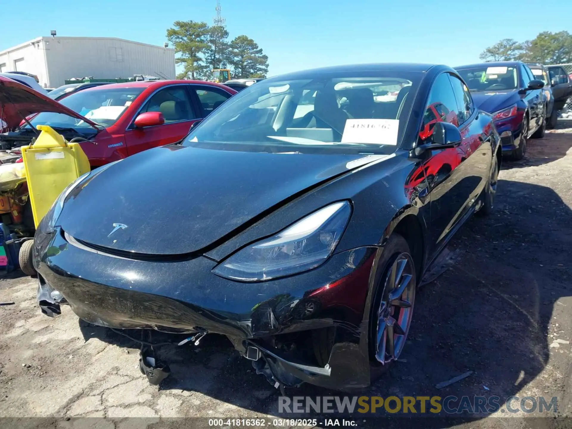 6 Photograph of a damaged car 5YJ3E1EA0PF546332 TESLA MODEL 3 2023