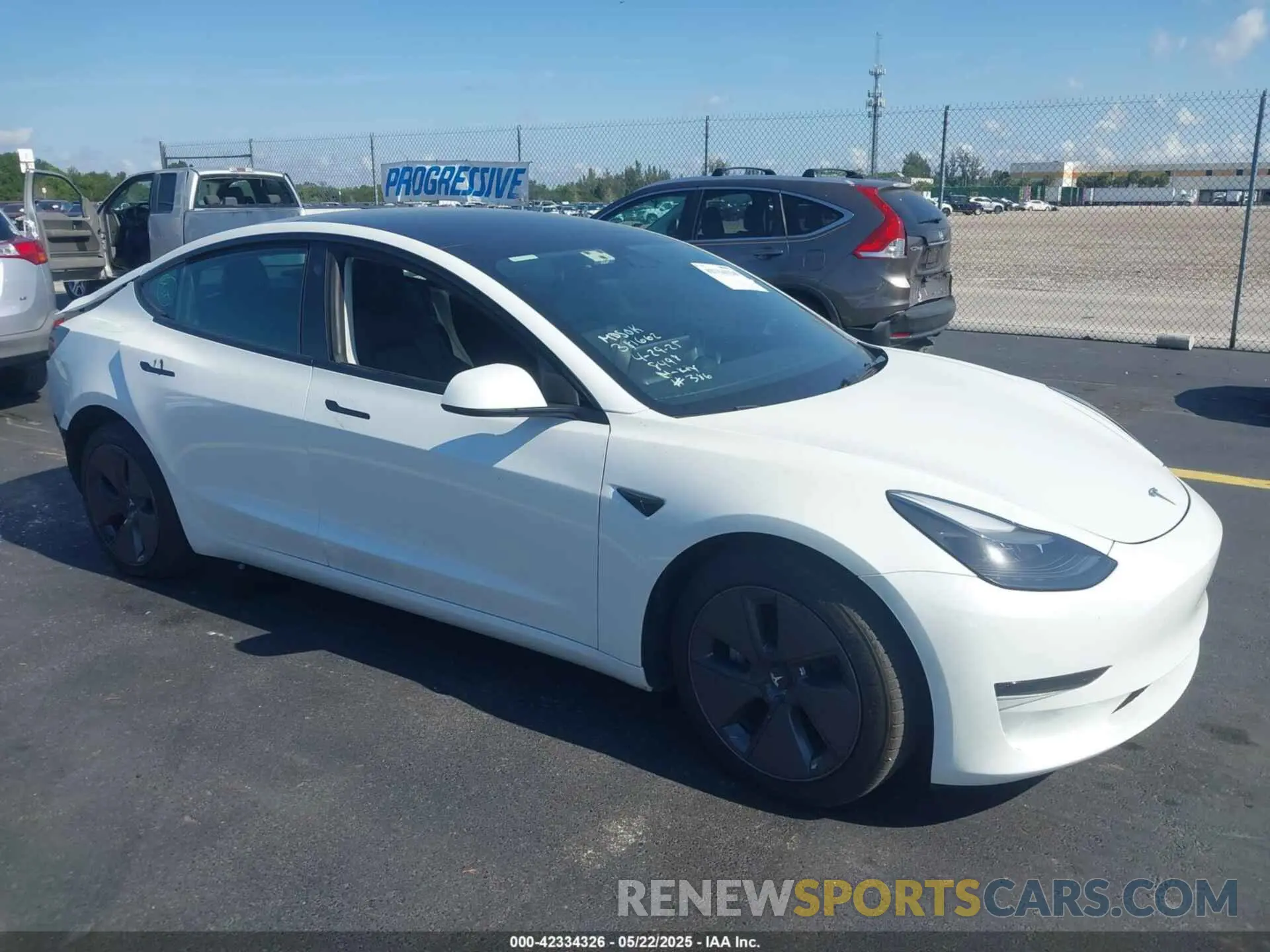1 Photograph of a damaged car 5YJ3E1EA0PF548498 TESLA MODEL 3 2023