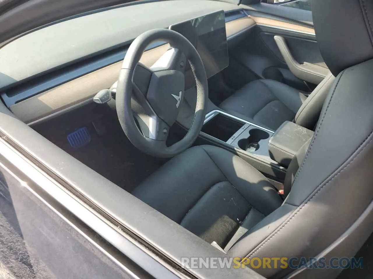 8 Photograph of a damaged car 5YJ3E1EA0PF556620 TESLA MODEL 3 2023