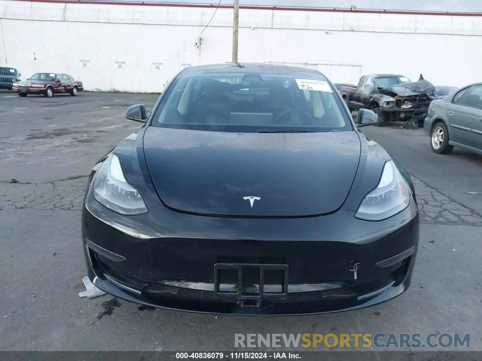 11 Photograph of a damaged car 5YJ3E1EA0PF560814 TESLA MODEL 3 2023