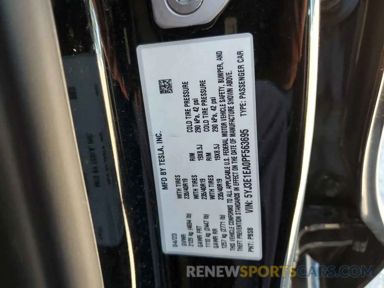 13 Photograph of a damaged car 5YJ3E1EA0PF563695 TESLA MODEL 3 2023