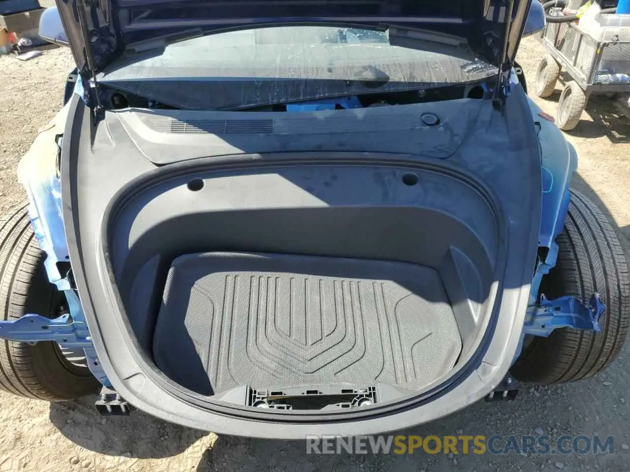 11 Photograph of a damaged car 5YJ3E1EA0PF574292 TESLA MODEL 3 2023