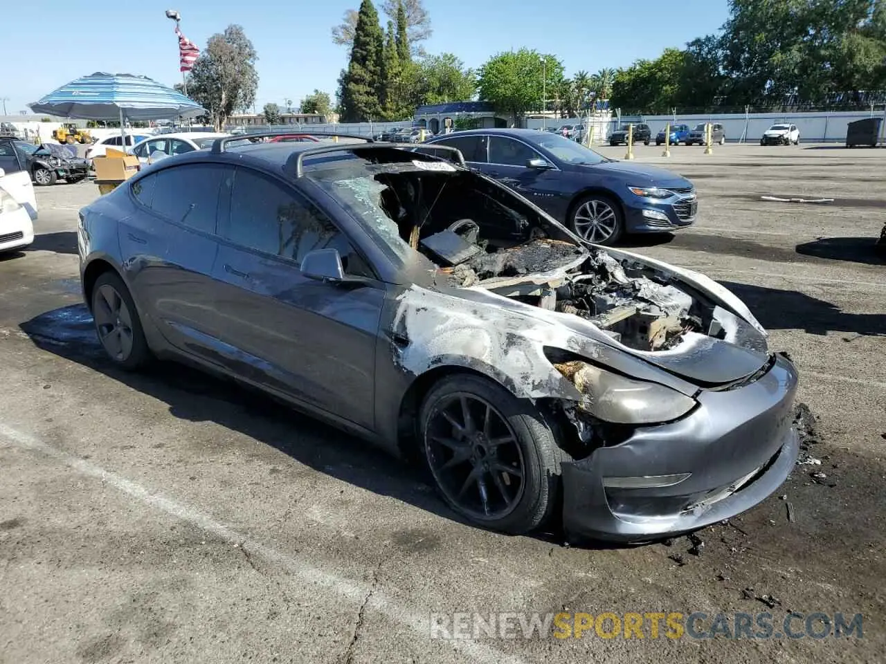 4 Photograph of a damaged car 5YJ3E1EA0PF579119 TESLA MODEL 3 2023