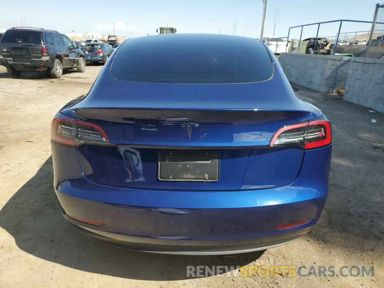 6 Photograph of a damaged car 5YJ3E1EA0PF583512 TESLA MODEL 3 2023