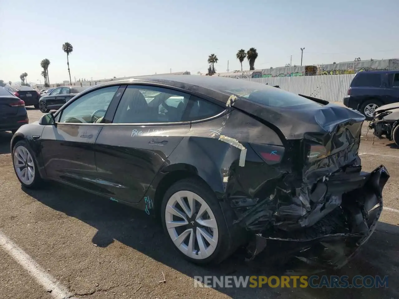 2 Photograph of a damaged car 5YJ3E1EA0PF585020 TESLA MODEL 3 2023