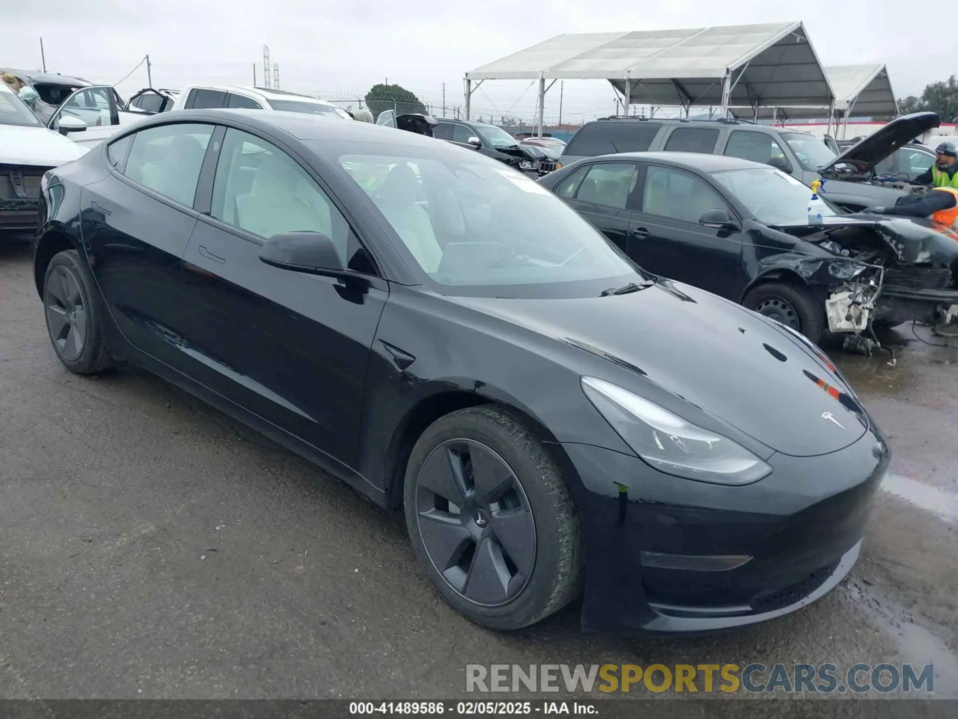 1 Photograph of a damaged car 5YJ3E1EA0PF587656 TESLA MODEL 3 2023