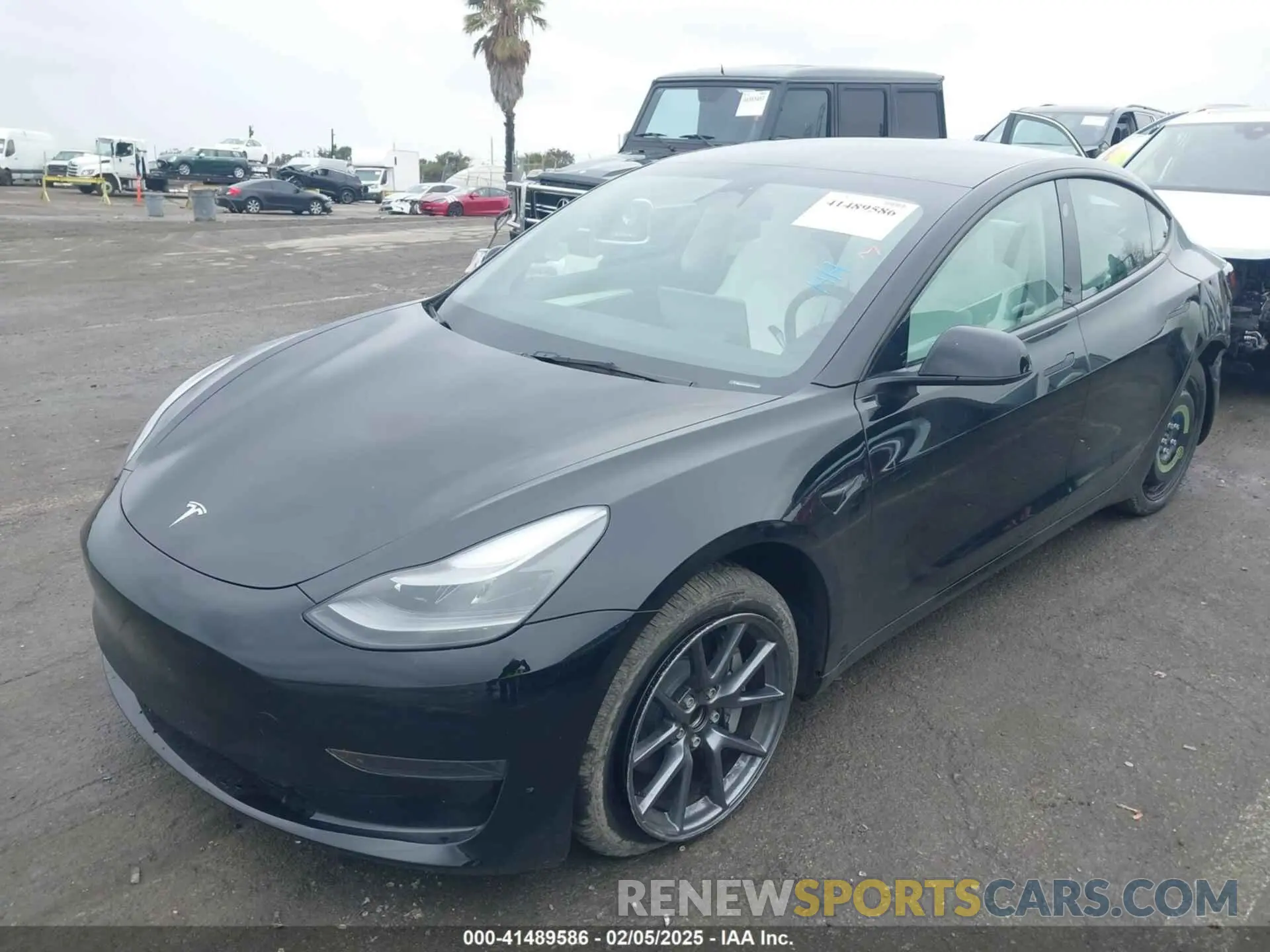 2 Photograph of a damaged car 5YJ3E1EA0PF587656 TESLA MODEL 3 2023