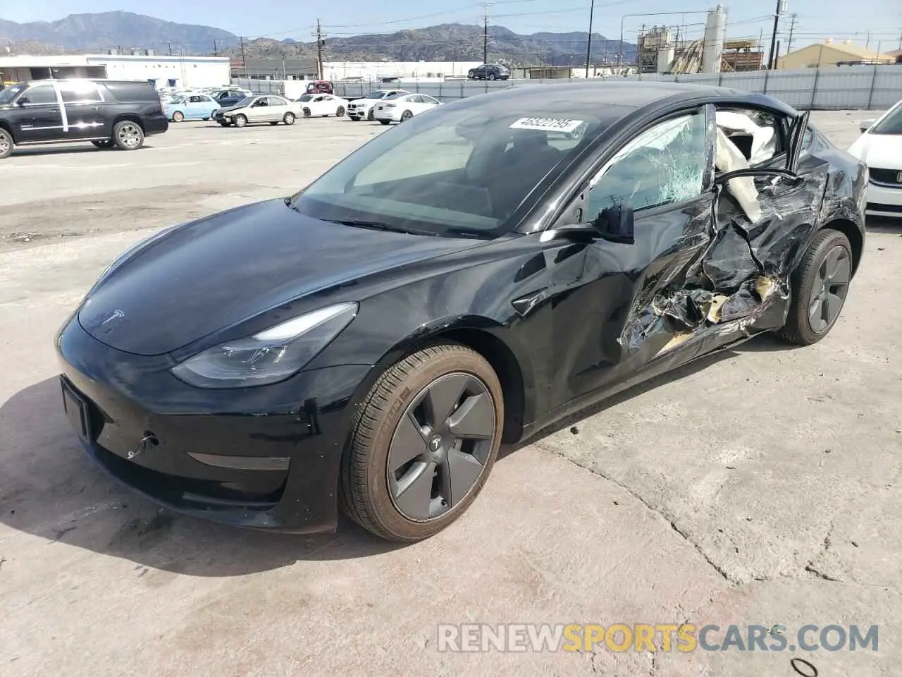 1 Photograph of a damaged car 5YJ3E1EA0PF601605 TESLA MODEL 3 2023