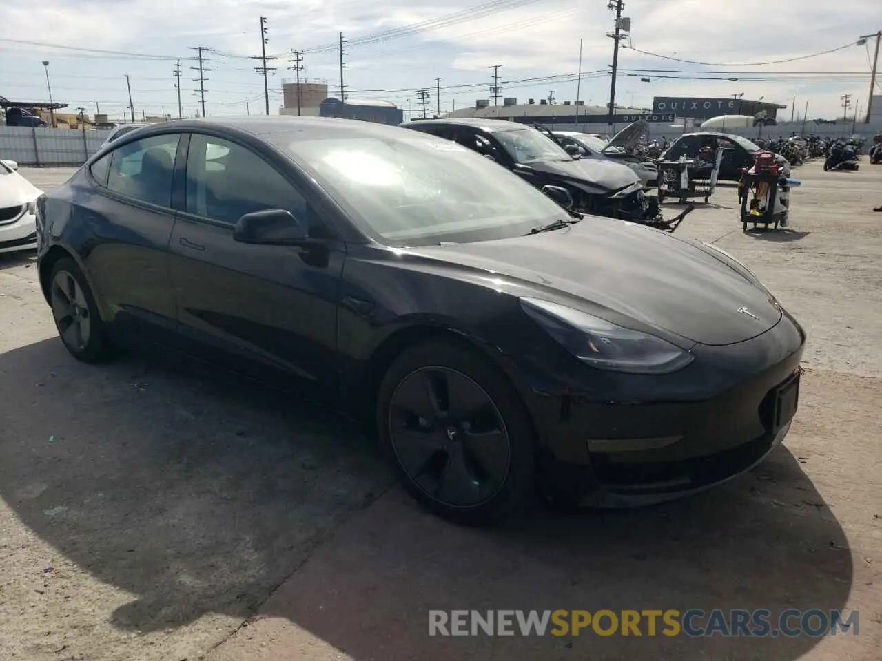 4 Photograph of a damaged car 5YJ3E1EA0PF601605 TESLA MODEL 3 2023
