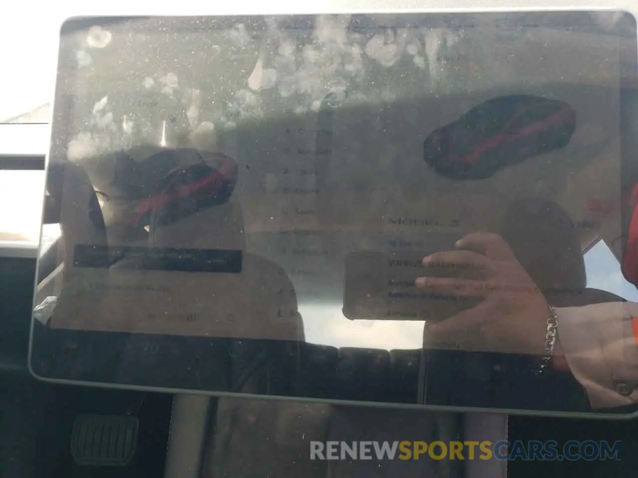 9 Photograph of a damaged car 5YJ3E1EA0PF601605 TESLA MODEL 3 2023