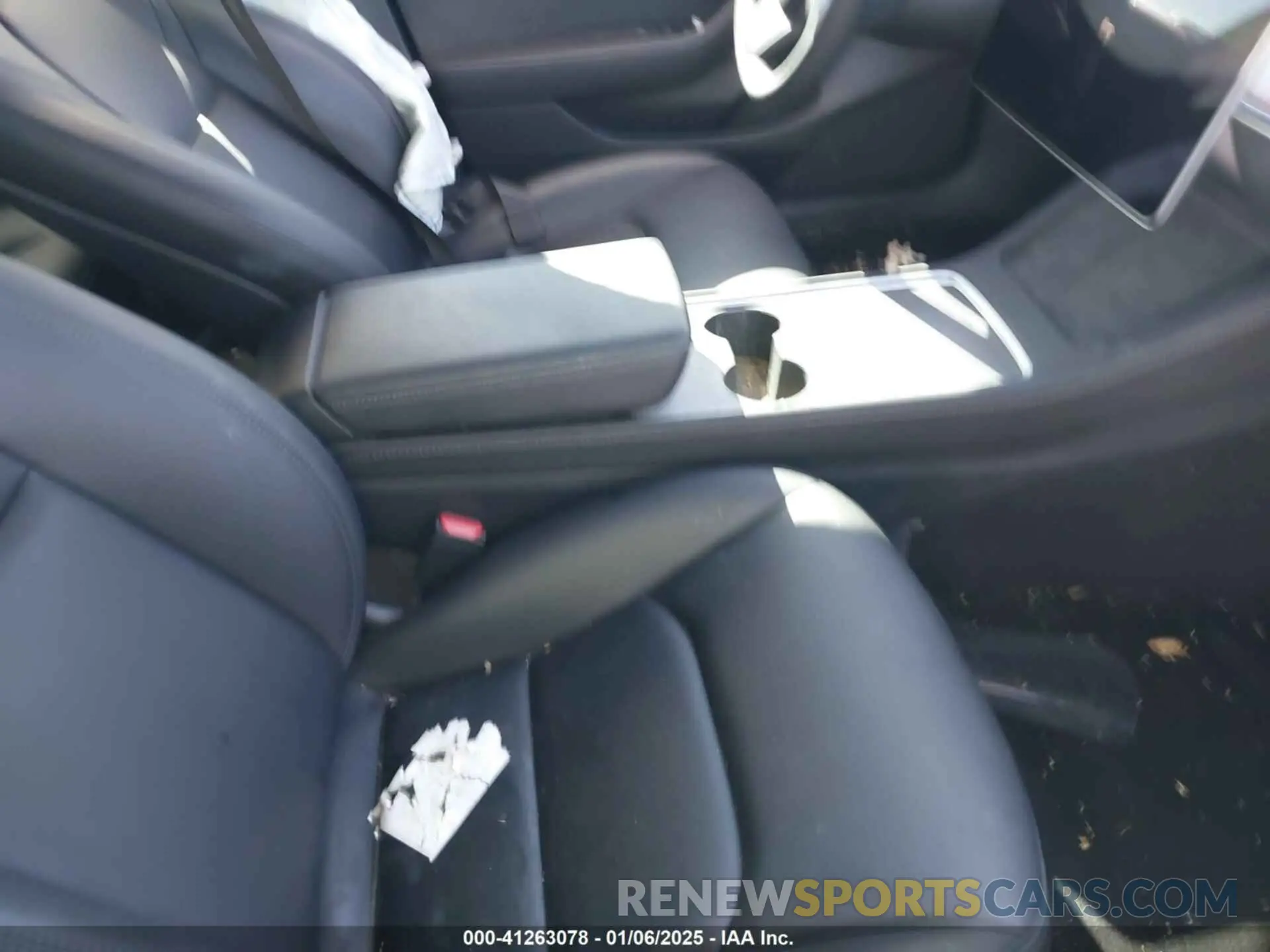 5 Photograph of a damaged car 5YJ3E1EA0PF612474 TESLA MODEL 3 2023