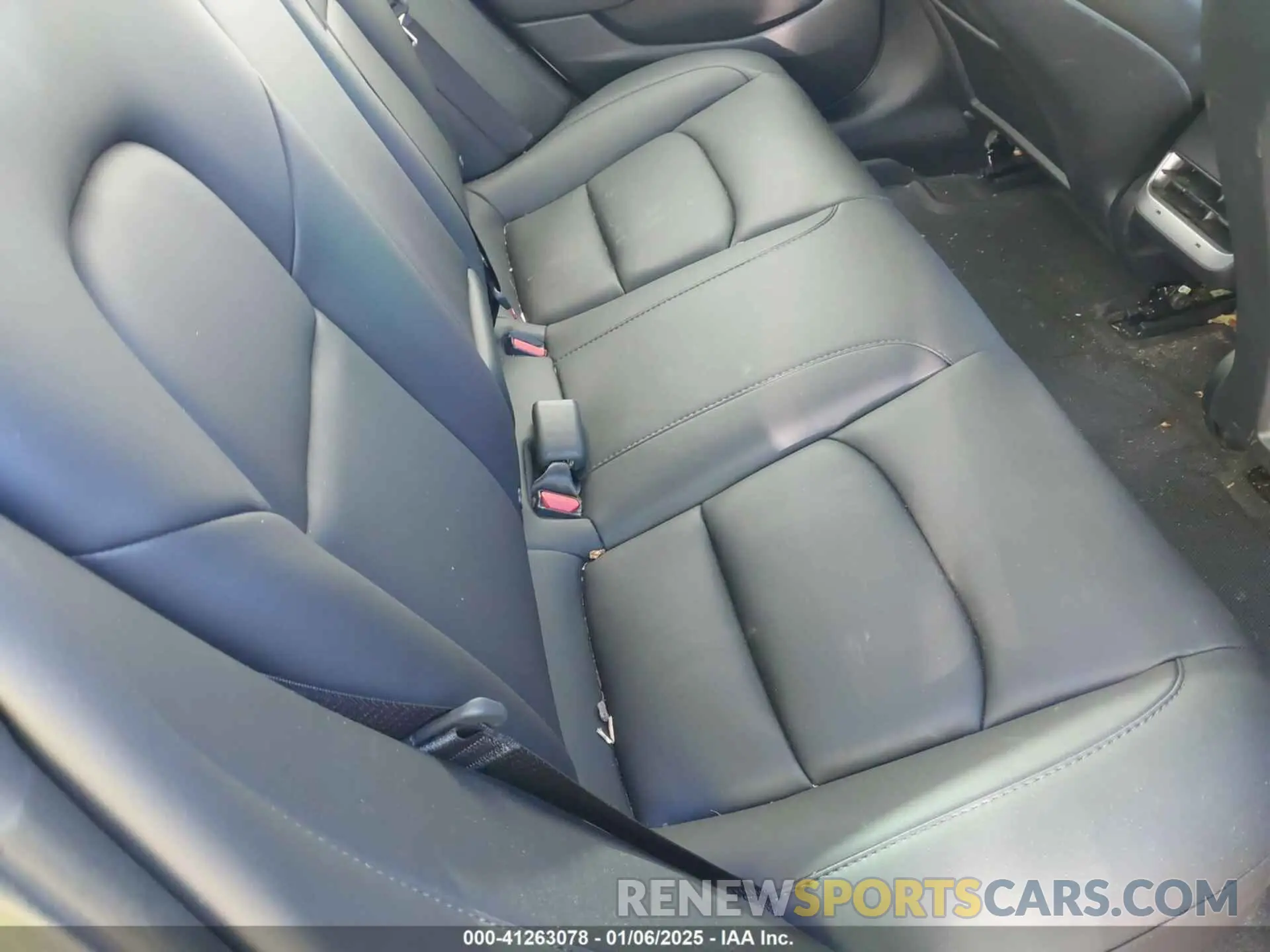 8 Photograph of a damaged car 5YJ3E1EA0PF612474 TESLA MODEL 3 2023