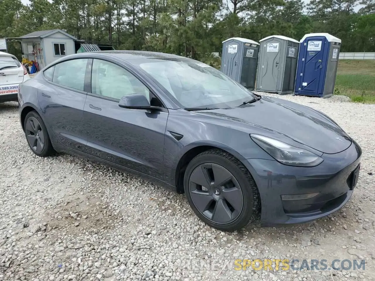 4 Photograph of a damaged car 5YJ3E1EA0PF613382 TESLA MODEL 3 2023