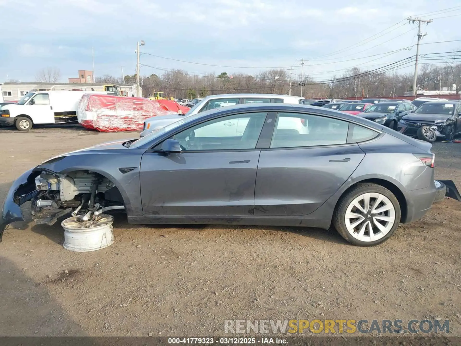 14 Photograph of a damaged car 5YJ3E1EA0PF619926 TESLA MODEL 3 2023