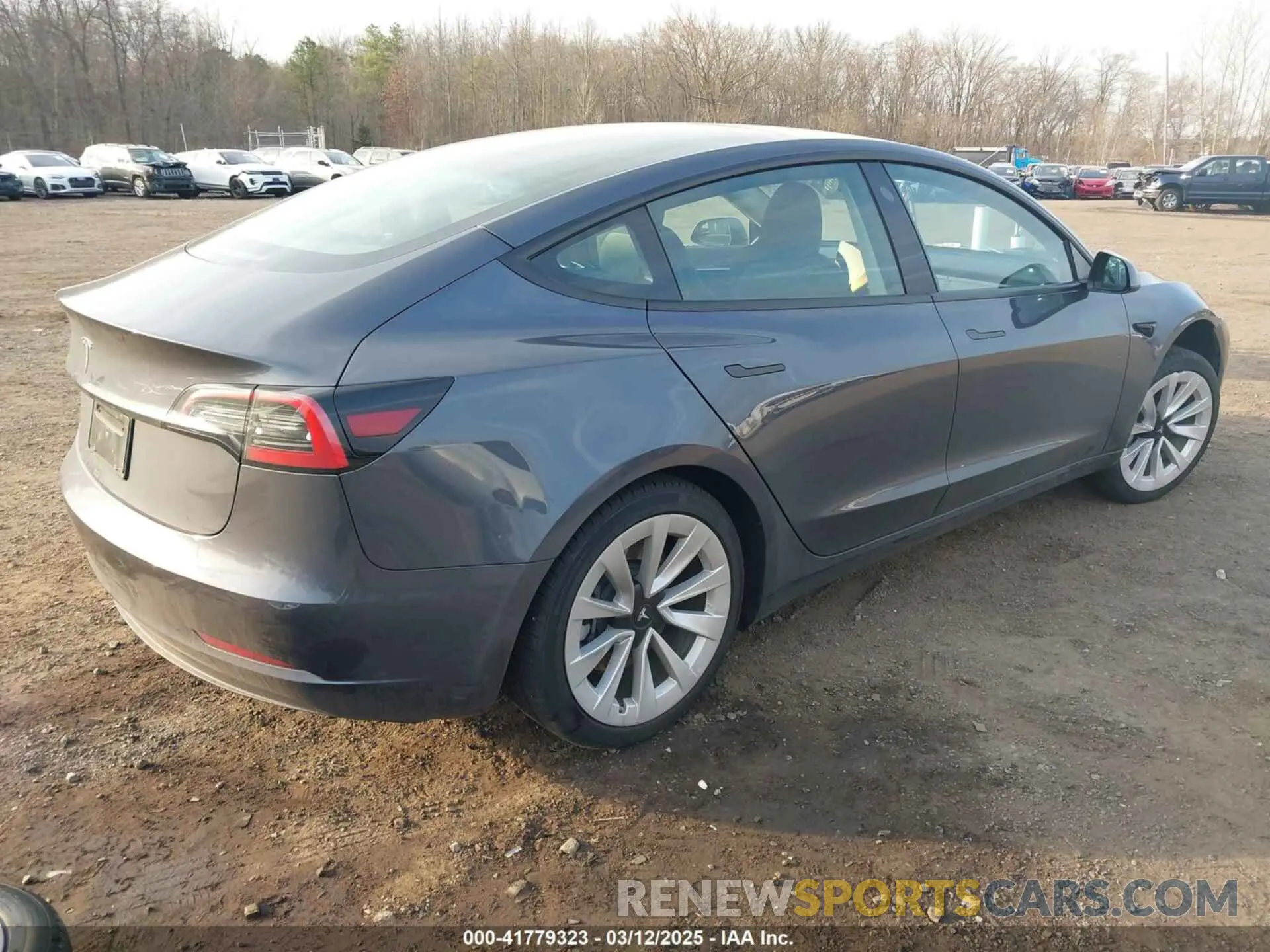 4 Photograph of a damaged car 5YJ3E1EA0PF619926 TESLA MODEL 3 2023