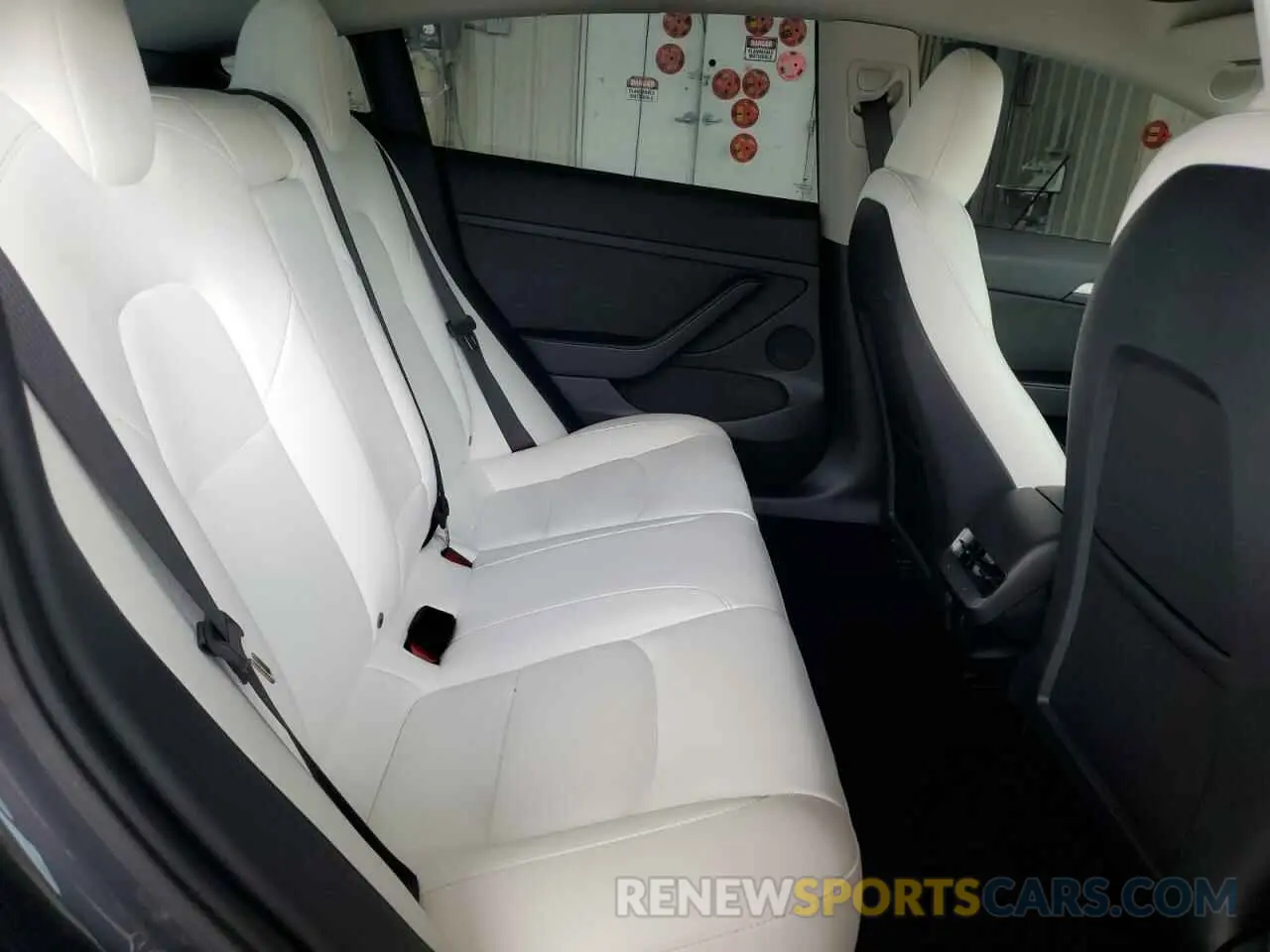 10 Photograph of a damaged car 5YJ3E1EA0PF621367 TESLA MODEL 3 2023