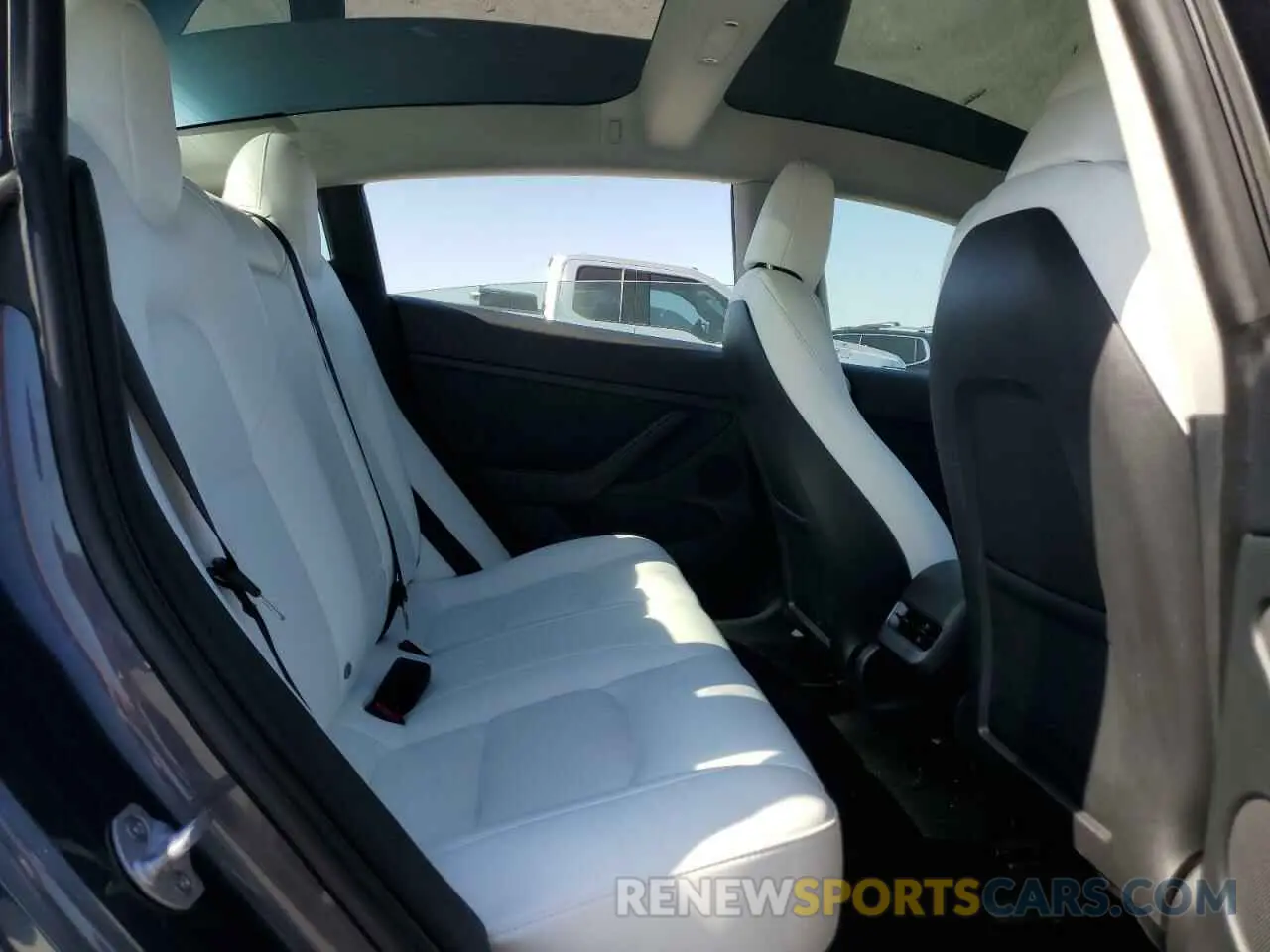 10 Photograph of a damaged car 5YJ3E1EA0PF644454 TESLA MODEL 3 2023