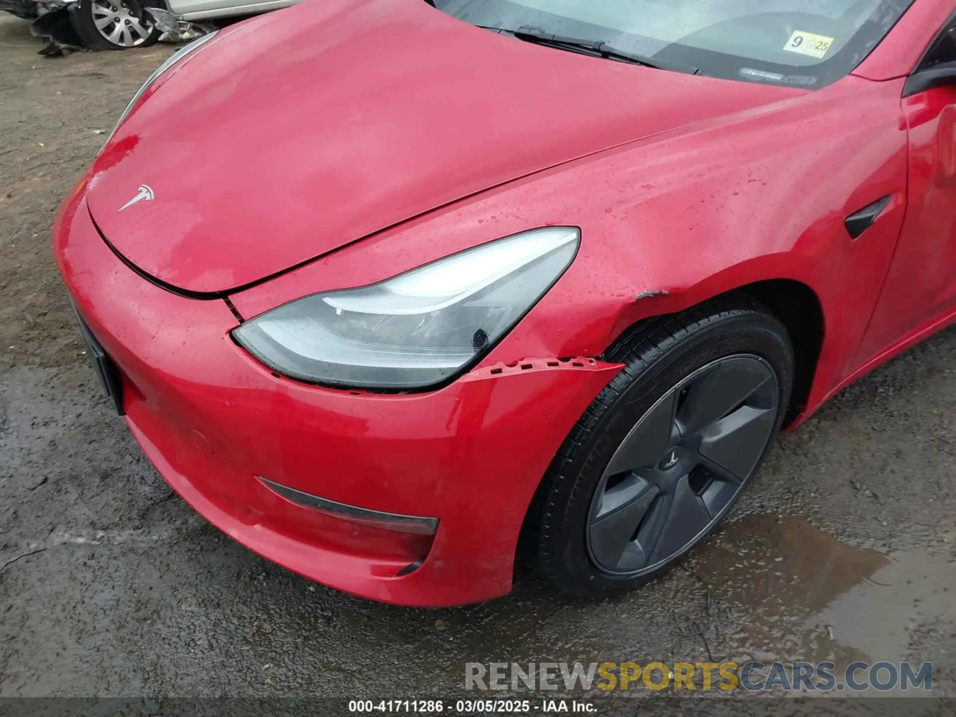 21 Photograph of a damaged car 5YJ3E1EA0PF644566 TESLA MODEL 3 2023