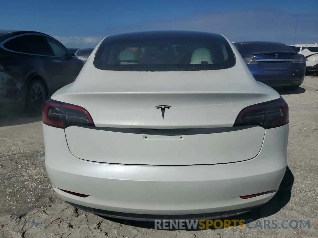 6 Photograph of a damaged car 5YJ3E1EA0PF653560 TESLA MODEL 3 2023