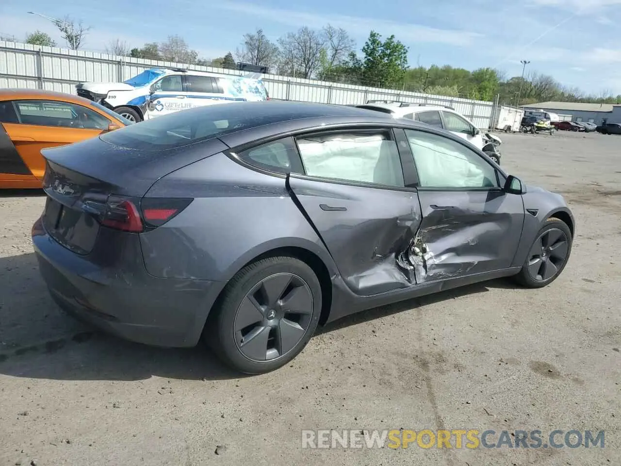 3 Photograph of a damaged car 5YJ3E1EA0PF671606 TESLA MODEL 3 2023
