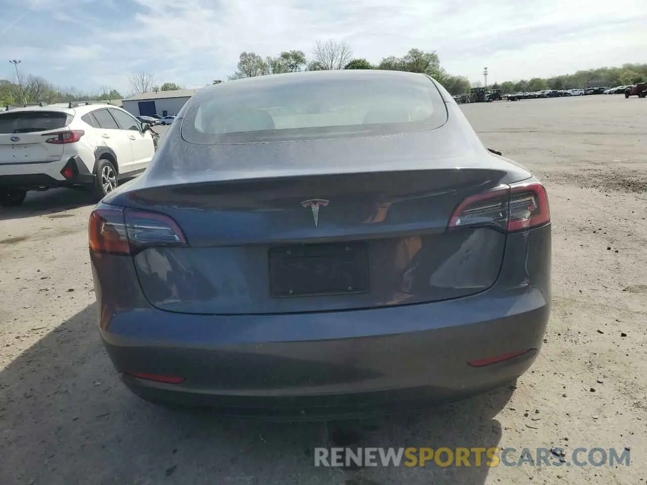 6 Photograph of a damaged car 5YJ3E1EA0PF671606 TESLA MODEL 3 2023