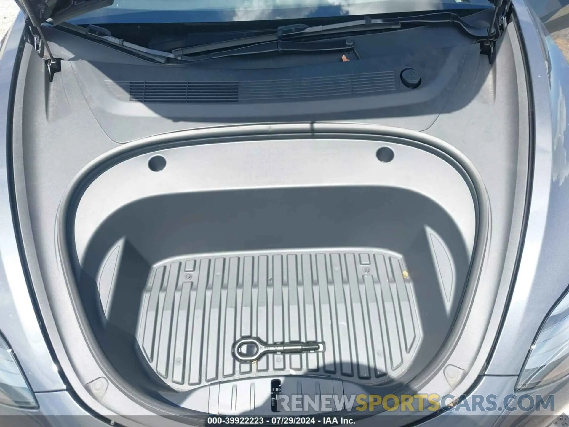 10 Photograph of a damaged car 5YJ3E1EA0PF673095 TESLA MODEL 3 2023