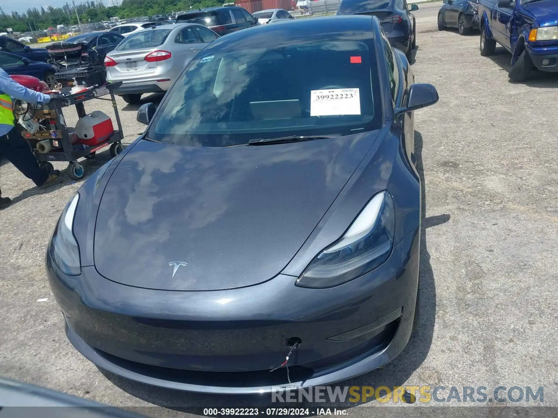 11 Photograph of a damaged car 5YJ3E1EA0PF673095 TESLA MODEL 3 2023