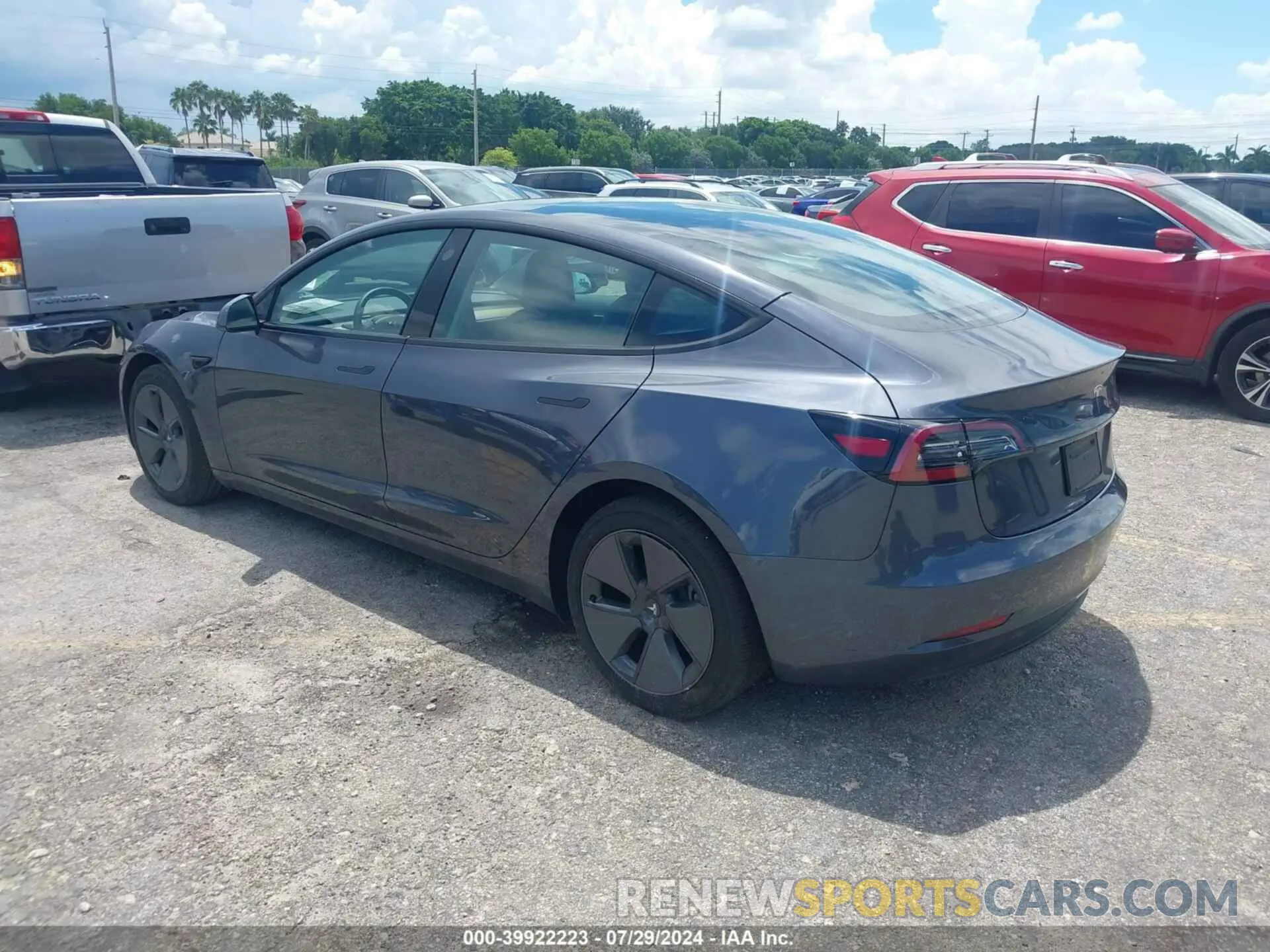 3 Photograph of a damaged car 5YJ3E1EA0PF673095 TESLA MODEL 3 2023